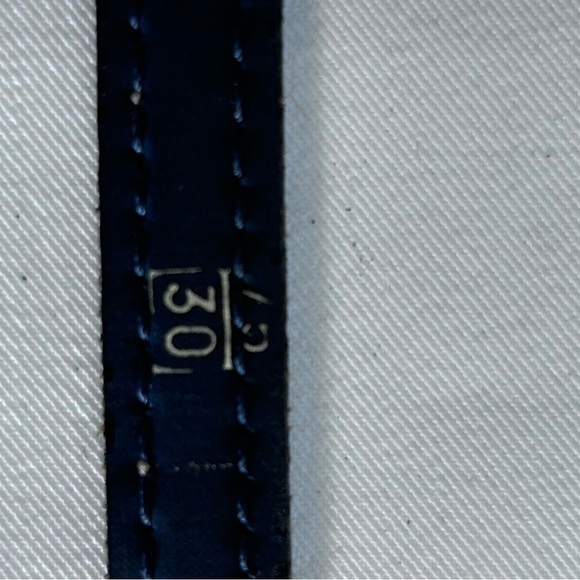 Belt Leather and Metal Clasp Combination Slim Lines Contemporary Trendy - Picture 5 of 5